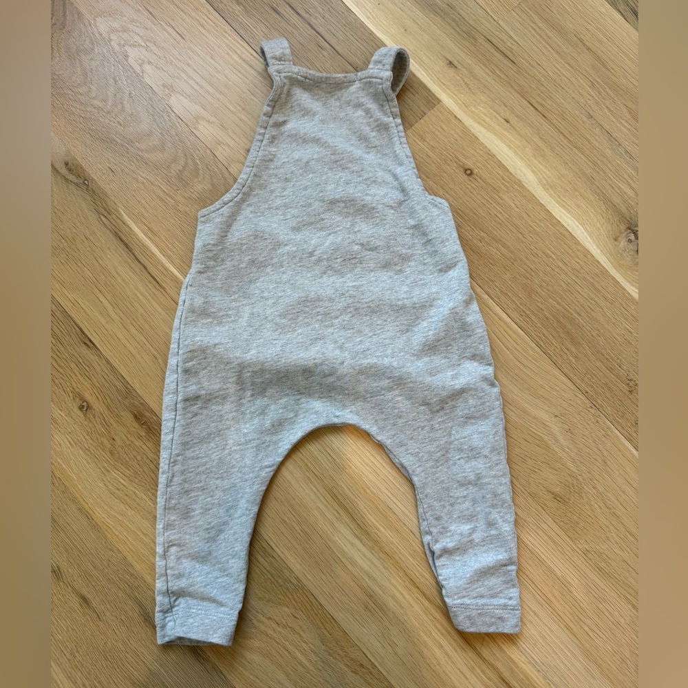 Nordstrom • Grow With Me Adjustable Overalls • Gray • 9-12 Months - Picture 1 of 5